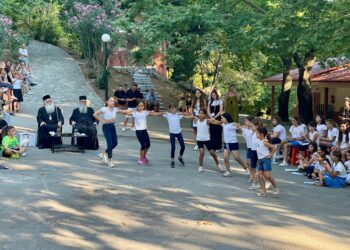 Δημητριάδος Ιγνάτιος: «Όποιος πιστεύει και αγαπά, θαυματουργεί!»