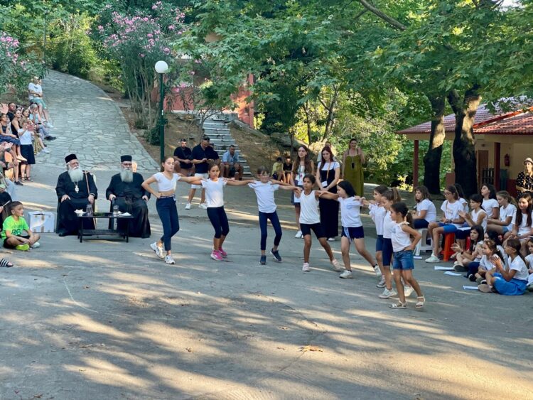 Δημητριάδος Ιγνάτιος: «Όποιος πιστεύει και αγαπά, θαυματουργεί!»