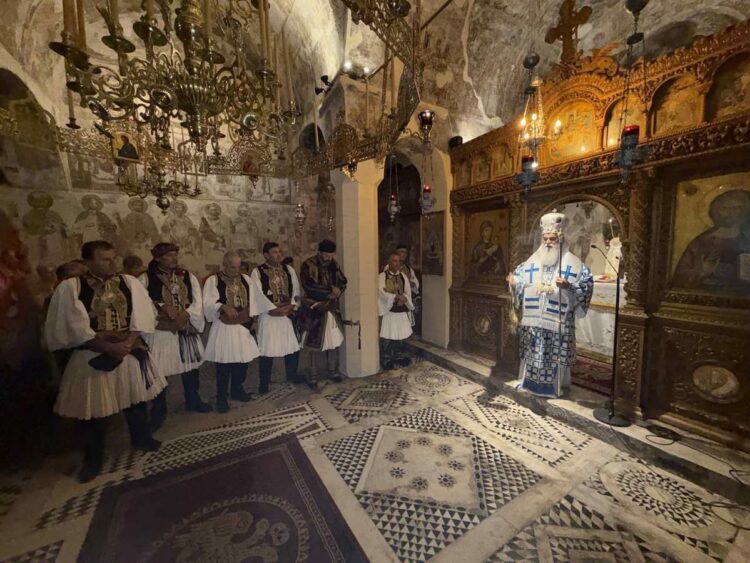 Καλαβρύτων Ιερώνυμος: «Η Εκκλησία ανέκαθεν διατρανώνει: Η πίστη στον Χριστό δεν εξαγοράζεται με κανέναν τρόπο και για κανέναν λόγο»