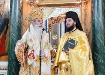 Χειροτονία νέου Πρεσβυτέρου στην Μητρόπολη Πειραιώς