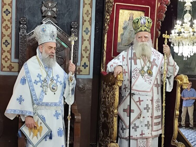 Αρχιερατικό Συλλείτουργο στον Ι.Μ.Ν. Αγίων Κωνσταντίνου και Ελένης Καρδίτσης