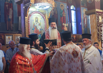 «Ανοίγετε την καρδιά σας στην Αγία Παρασκευή»