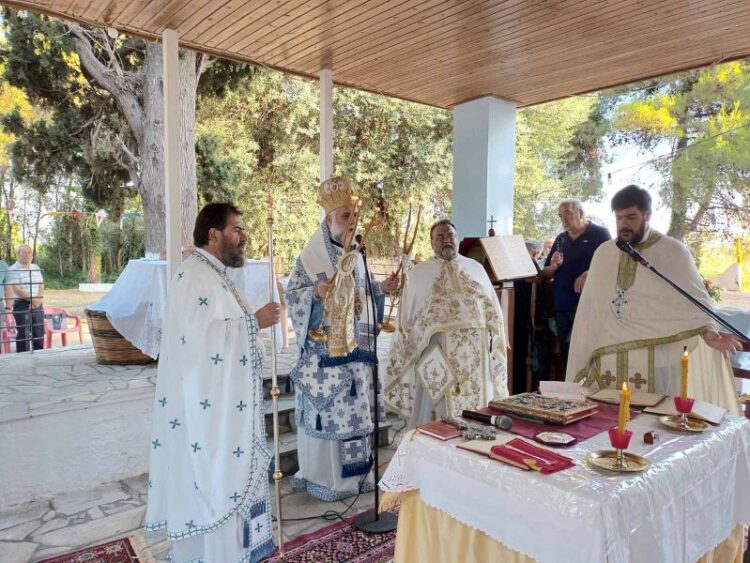 Ο ΕΠΙΣΚΟΠΟΣ ΣΚΟΠΕΛΟΥ ΣΤΗ ΒΟΡΕΙΟ ΕΥΒΟΙΑ