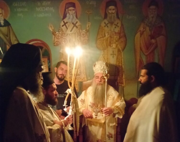 ΑΡΧΙΕΡΑΤΙΚΗ ΑΓΡΥΠΝΙΑ ΤΟΥ ΟΣΙΟΥ ΠΑΪΣΙΟΥ ΣΤΗ ΘΗΡΙΟΠΕΤΡΑ