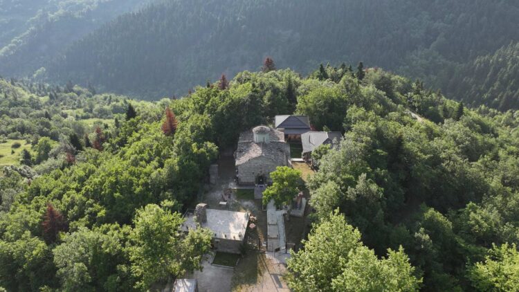 Φθιώτιδος Συμεών: «Δημιουργείται μια μικρή μοναστική Λαύρα στην Δυτική Φθιώτιδα»