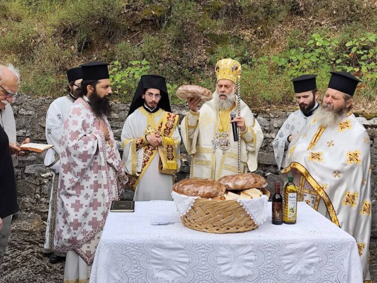 Με λαμπρότητα η μνήμη του αγίου και ενδόξου νεομάρτυρος Κωνσταντίνου του εξ Αγαρηνών, εν Καπούα