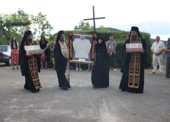 Ξεκίνησε το προσκύνημα των λειψάνων στην γυναικεία Ιερά Μονή Αγίων Νεκταρίου και Φανουρίου Δωρίδος