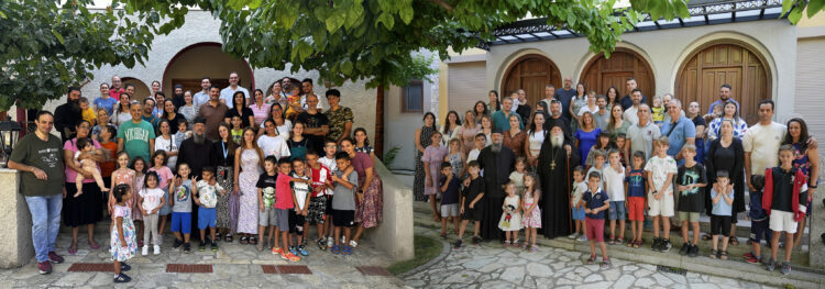 Δεκάδες ζευγάρια φιλοξενήθηκαν στη «Γαλιλαία» Τρικόρφου Φωκίδος