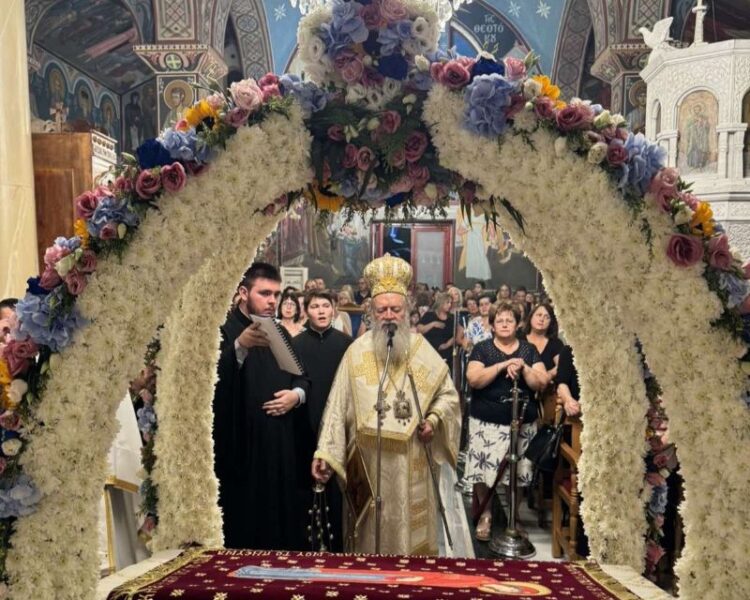 ΚΑΤΑΝΥΚΤΙΚΗ ΠΡΟΕΟΡΤΙΑ ΑΓΡΥΠΝΙΑ  ΣΤΟ ΙΕΡΟ ΠΡΟΣΚΥΝΗΜΑ ΠΑΝΑΓΙΑΣ ΦΑΝΕΡΩΜΕΝΗΣ  ΝΕΑΣ ΑΡΤΑΚΗΣ