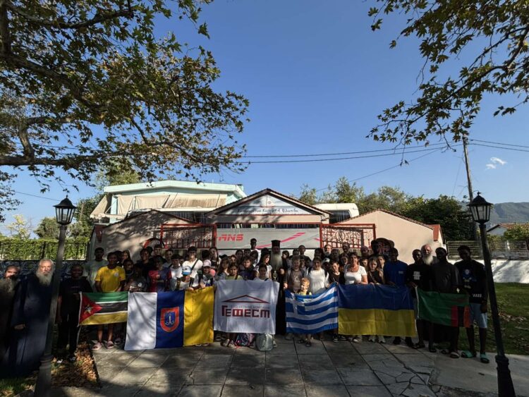 Η γλώσσα της αγάπης ένωσε 6 χώρες στο Καινούργιο Λοκρίδος!