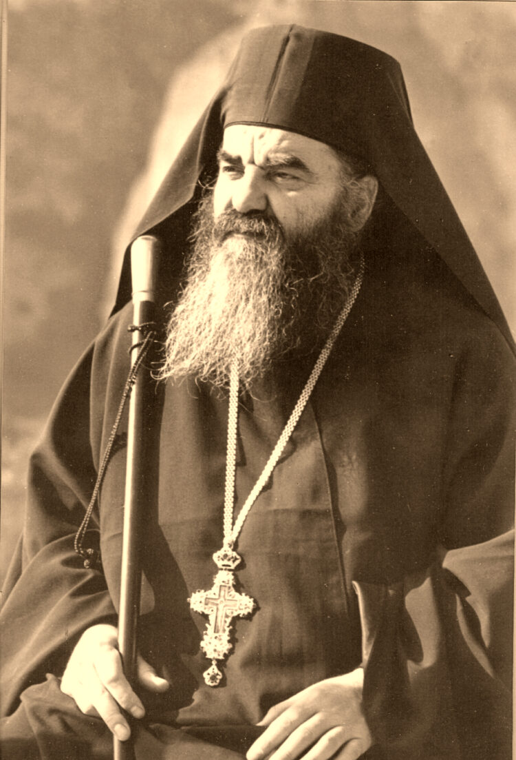 «Ἐσβήσθη λύχνος, ἄναψε ἥλιος» Στὸν Παράδεισο, ὁ Γέροντας Ἰσίδωρος