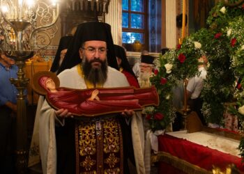 Ο Επιτάφιος της Παναγίας στα Λέϊκα Καλαμάτας