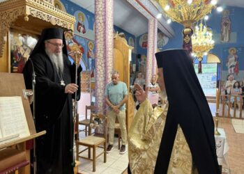 H Παράκληση της Παναγίας στην ορεινή Καλλιπεύκη