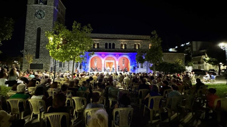 Δημητριάδος Ιγνάτιος: «Η Παναγία, σύμβολο προσφυγιάς και καρτερίας»