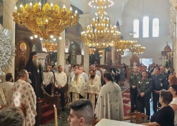 ΑΡΧΙΕΡΑΤΙΚΟΣ ΕΣΠΕΡΙΝΟΣ ΚΑΙ ΤΡΙΗΜΕΡΗ ΠΡΟΣΚΥΝΗΣΗ Ι. ΛΕΙΨΑΝΟΥ ΑΓΙΑΣ ΕΛΕΝΗΣ ΣΤΑ ΓΙΑΝΝΙΤΣΑ