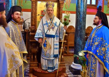 Η ΚΥΡΙΑΚΗ ΜΕΤΑ ΤΗΝ ΥΨΩΣΗ ΤΟΥ ΤΙΜΙΟΥ ΣΤΑΥΡΟΥ ΣΤΑ ΡΙΖΑ ΧΑΛΚΙΔΙΚΗΣ