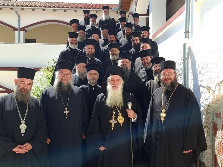 30 Χρόνια στὸ Πηδάλιο τῆς ἐν Σάμῳ παροικούσης Ἐκκλησίας