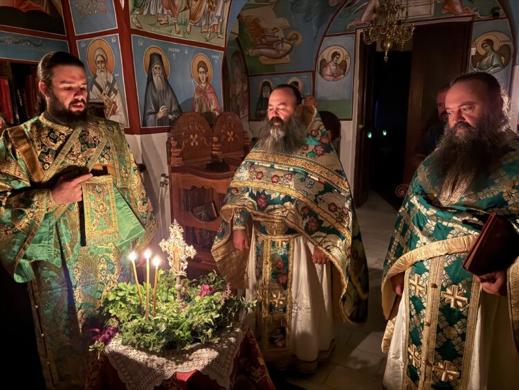 Πανήγυρις της Υψώσεως του Τιμίου Σταυρού στο Ιερό Κελίον Αναναίων της Σκήτης Αγίας Άννης