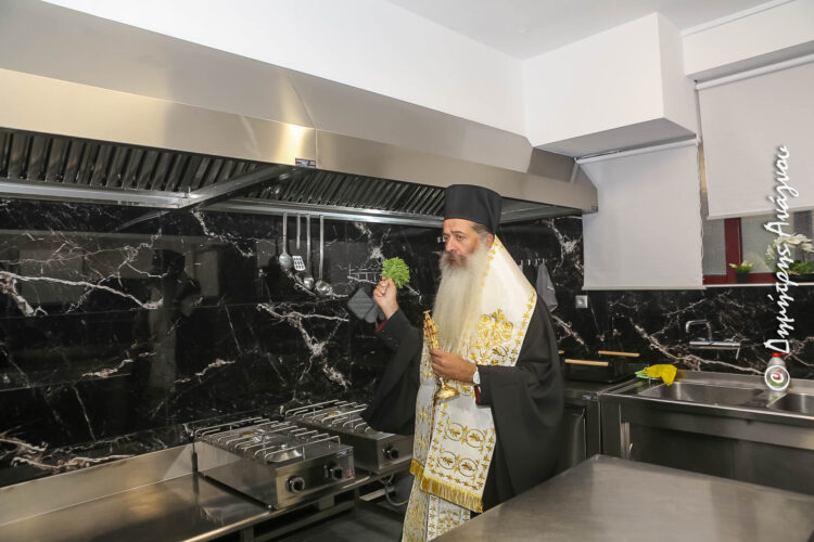 Φθιώτιδος Συμεών: «Εκατομμύρια μερίδες φαγητό γεμάτες με γεύσεις αληθινής αγάπης»