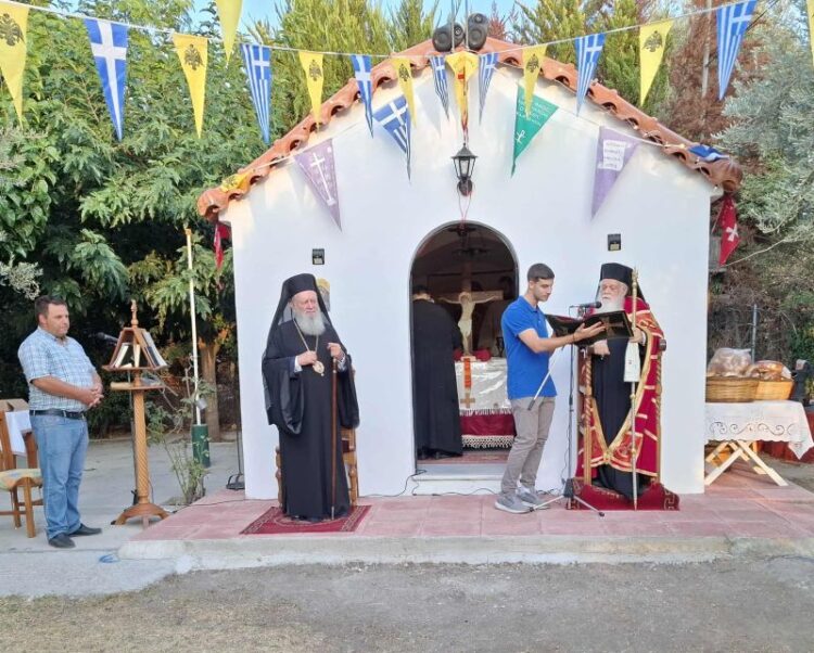 ΕΟΡΤΑΣΤΙΚΗ ΑΝΑΜΝΗΣΗ ΤΟΥ ΕΝ ΧΩΝΑΙΣ ΘΑΥΜΑΤΟΣ ΣΤΗΝ ΙΕΡΑ ΜΗΤΡΟΠΟΛΗ ΧΑΛΚΙΔΟΣ