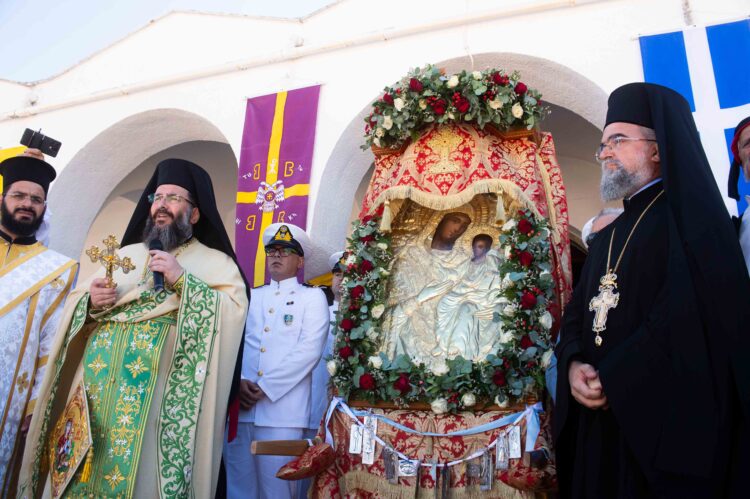 Η Πύλος τίμησε την Πολιούχο της Παναγία Μυρτιδιώτισσα