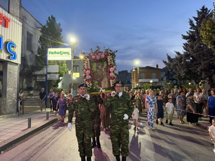 Ο Εσπερινός του Γενεσίου της Θεοτόκου στον Τύρναβο