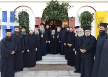 ΑΡΧΙΕΡΑΤΙΚΗ ΣΥΓΧΟΡΟΣΤΑΣΙΑ ΚΑΙ ΣΥΛΛΕΙΤΟΥΡΓΟ ΣΤΗΝ ΧΡΥΣΗ ΑΛΜΩΠΙΑΣ