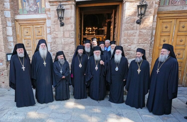 Φωτογραφικά στιγμιότυπα από το Μεγάλο Μήνυμα των Νέων Μητροπολιτών και Επισκόπων