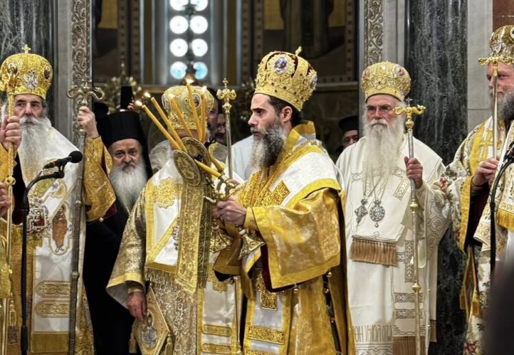 Πλημμύρισε από «Άξιος» ο Καθεδρικός! – Η Χειροτονία του Θεοφ. Επισκόπου Χριστουπόλεως