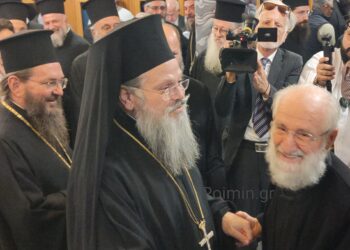 Χαρμόσυνα χτύπησαν οι καμπάνες στο χωριό του νέου Επισκόπου Επιδαύρου