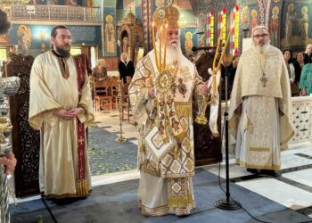 Ο Τοποτηρητής της Ι.Μ. Κορίνθου στον Ι.Ν. Μεταμορφώσεως Κιάτου