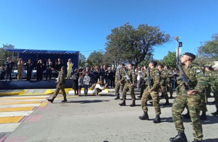 Ο ΕΟΡΤΑΣΜΟΣ ΤΗΣ ΦΩΤΟΦΟΡΟΥ ΣΚΕΠΗΣ ΚΑΙ ΤΗΣ ΕΘΝΙΚΗΣ ΜΑΣ ΕΠΟΠΟΙΪΑΣ ΣΤΗΝ Ι. ΜΗΤΡΟΠΟΛΗ ΧΑΛΚΙΔΟΣ