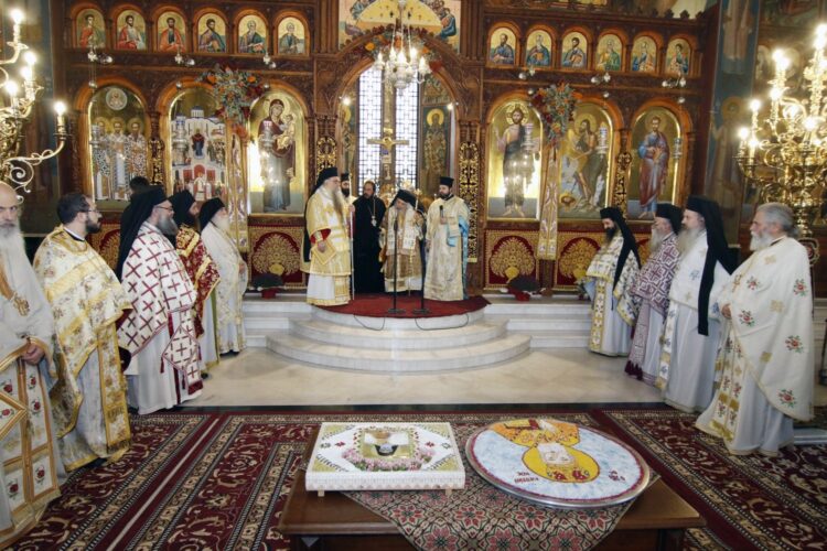 ΛΑΜΠΡΟΣ ΕΟΡΤΑΣΜΟΣ ΤΗΣ ΑΝΑΚΟΜΙΔΗΣ ΤΩΝ Ι. ΛΕΙΨΑΝΩΝ ΤΟΥ ΑΓ. ΚΑΛΛΙΝΙΚΟΥ ΣΤΗΝ ΕΔΕΣΣΑ