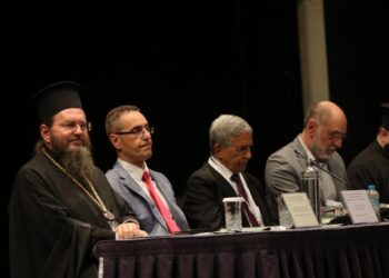 Θ΄ Συνεδρία: Το σώμα, ένα πουκάμισο αδειανό: θεολογικές απαντήσεις στην ψηφιακή εξαΰλωση