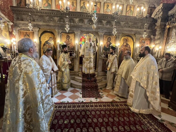 Η ΕΟΡΤΗ ΤΩΝ ΠΑΜΜΕΓΙΣΤΩΝ ΤΑΞΙΑΡΧΩΝ ΣΤΗΝ ΚΕΡΚΥΡΑ
