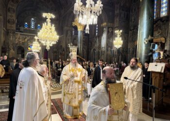 Στον Ι. Ν. Αγίων Πάντων Καλλιθέας ιερούργησε ο Μητρ. Λαρίσης για τα 100 χρόνια από της ιδρύσεως της Ενορίας