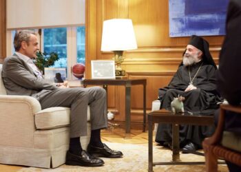 Συνάντηση του Αρχιεπισκόπου Αυστραλίας Μακαρίου με τον Πρωθυπουργό της Ελλάδος Κυριάκο Μητσοτάκη