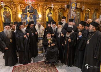 Τιμή και ευγνωμοσύνη – Πραγματοποιήθηκε στη Φλώρινα η παρασημοφόρηση του Γέροντος Μητροπολίτου κ. Θεοκλήτου