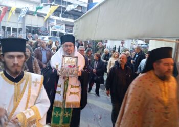 Η Λάρισα υποδέχθηκε απότμημα της Αγίας Κάρας του Οσίου Στυλιανού του Παφλαγόνος.