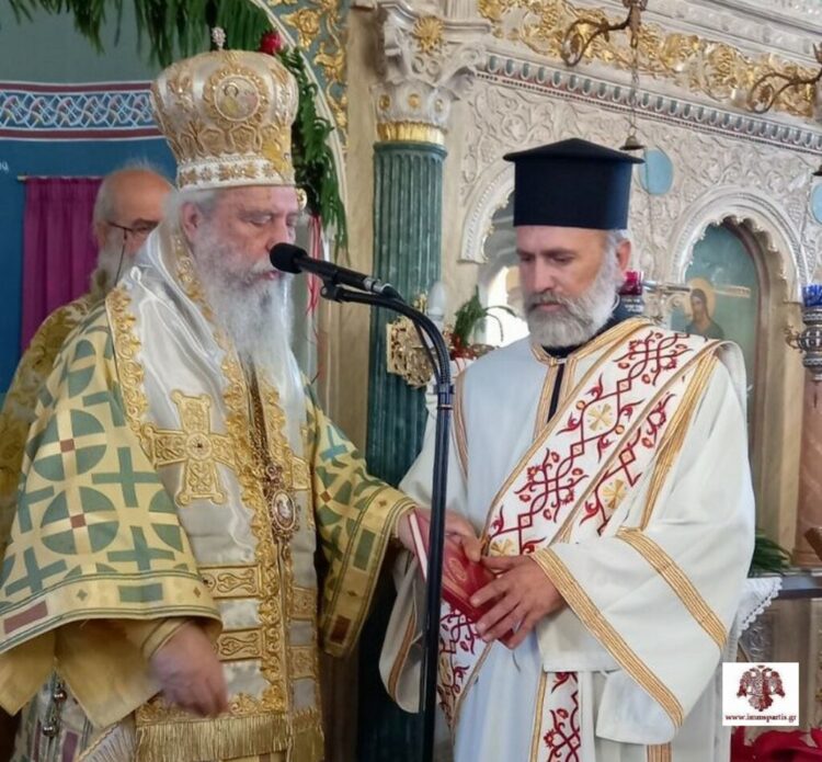 Χειροτονία Διακόνου στον Άγιο Ιωάννη Γλυκόβρυσης