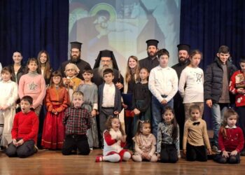 ΧΡΙΣΤΟΥΓΕΝΝΙΑΤΙΚΗ ΕΟΡΤΗ ΤΩΝ ΚΑΤΗΧΗΤΙΚΩΝ ΣΧΟΛΕΙΩΝ ΤΗΣ ΙΕΡΑΣ ΜΗΤΡΟΠΟΛΕΩΣ ΧΙΟΥ, ΨΑΡΩΝ ΚΑΙ ΟΙΝΟΥΣΣΩΝ