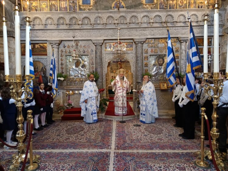 Η επέτειος της Εθνικής Αντίστασης στη νήσο Πάρο