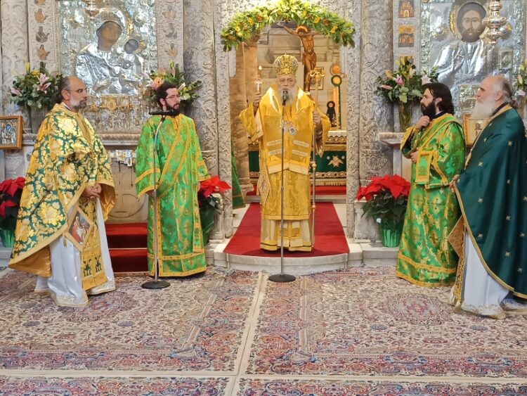 Η εορτή των Χριστουγέννων στο Ιερό Προσκύνημα Παναγίας Εκατονταπυλιανής Πάρου