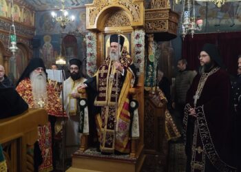 Η Καρδίτσα υποκλίνεται στον Άγιο Σεραφείμ: στιγμές ευλάβειας και κατάνυξης