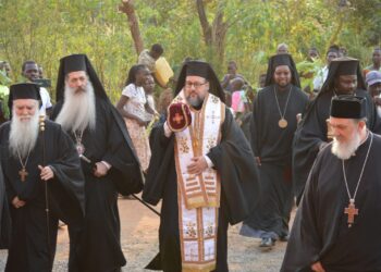 Μέγας Πολυαρχιερατικός Εσπερινός Εγκαινίων στην Βόρεια Ουγκάντα 