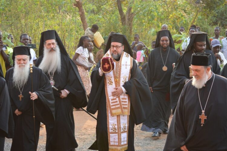 Μέγας Πολυαρχιερατικός Εσπερινός Εγκαινίων στην Βόρεια Ουγκάντα