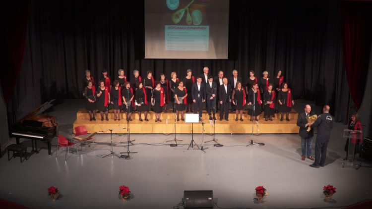 ΣΥΝΑΝΤΗΣΗ ΧΟΡΩΔΙΩΝ ΠΑΡΑΔΟΣΙΑΚΗΣ ΜΟΥΣΙΚΗΣ ΣΤΑ ΓΙΑΝΝΙΤΣΑ