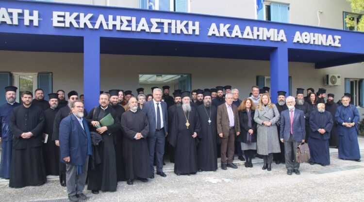 Ναυπάκτου Ἱερόθεος: «Τό θεολογικό ἔργο τοῦ π. Ἰωάννου Ρωμανίδη» (Διάλεξη)