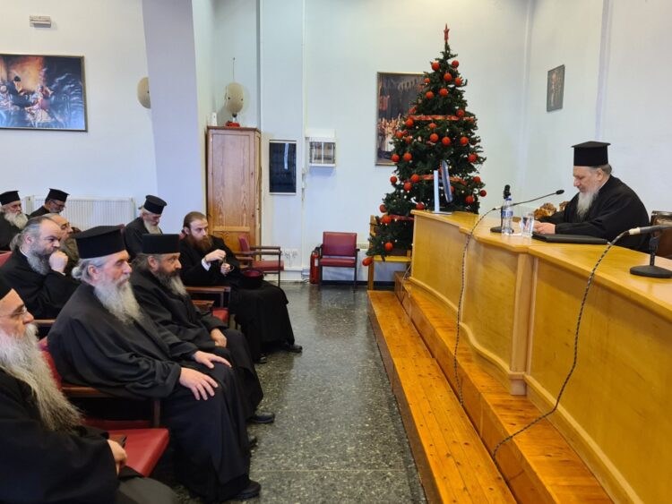 ΙΕΡΑΤΙΚΗ ΣΥΝΑΞΗ ΜΕ ΟΜΙΛΗΤΗ ΤΟΝ ΑΡΧΙΜΑΝΔΡΙΤΗ ΠΑΥΛΟ ΣΤΑΜΑΤΑ ΣΤΗΝ Ι.Μ. ΕΔΕΣΣΗΣ