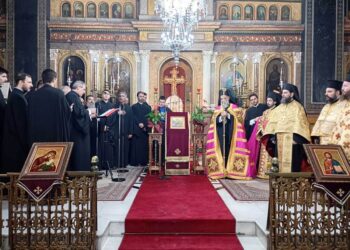 Η ακολουθία της Τριθέκτης ως πνευματική προετοιμασία για τα Χριστούγεννα στον Μητροπολιτικό Ναό Καρδίτσης